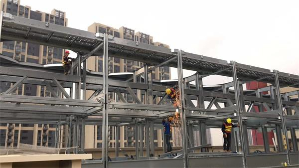 知道冷卻塔各部分結冰的原因嗎？(冷卻塔下面漏水)