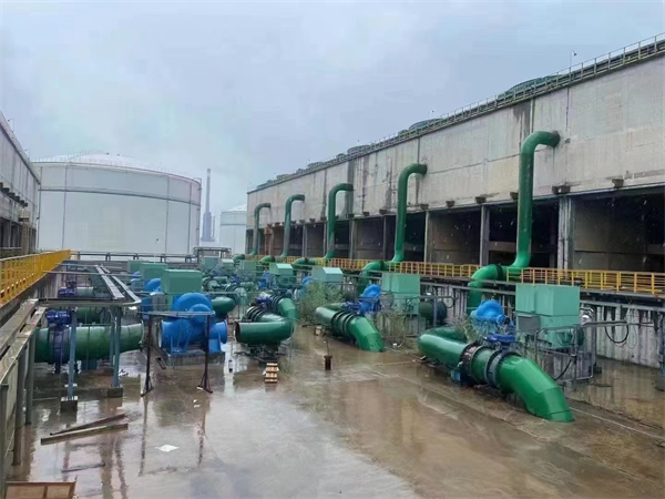 橫流式冷卻塔各部件結冰的原因分析,橫流式冷卻塔結構